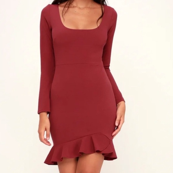 Lulus Dresses & Skirts - NWT Lulu’s Dress Margot Ruffled Hem Long Sleeve Mini Dress Size Small Color Red